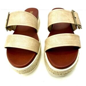 MIA Women's Kika Platform Slide Round Toe Sandals Sand Size 7M NWT/BOX